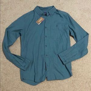 Patagonia shadow blue men’s  button up
